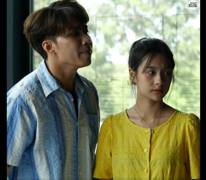 N2208075_แต งต วธรรมดาแต เป นล กค ไอพ (1)_part2