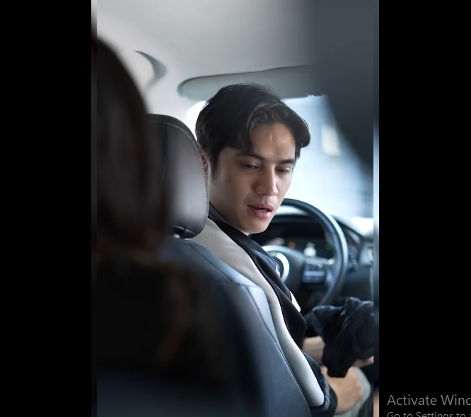 N2108082_กเพ อนจนละเลยเม นเช ญไปคบก นเลย (1)_part2