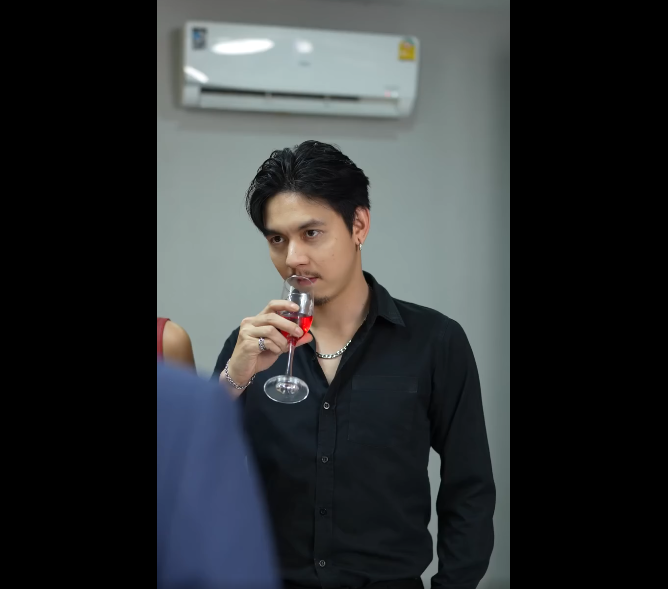 N3008047_แค เด นผ านมาได ภรรยาเฉย_part2