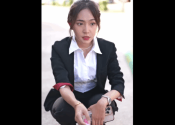 N0309021_เม อเห นเพ อนเก าโดนด ประธานเลยจ างมาเป นเลขา_part2