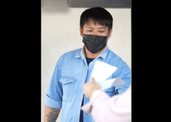 N1509017_อย ๆกระเป าต งประธๅนอ อยถ งหๅยไป_part2