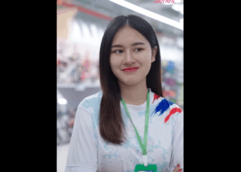 N0611035 พน กงานเก าร งแกเด กใหม กาs แต หาร ไม าเขาค อใคร