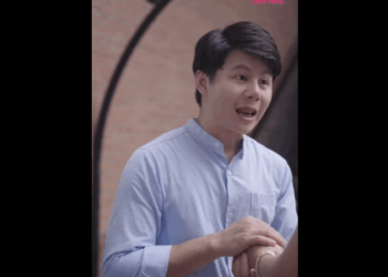 N0811018 ชายในร ปม อถ เป นคนเด ยวก นก แฟนเขา part2