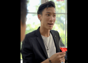 N0911045 เศรษฐ สองคนน กำล งแย งก นจ บผ หญ งคนน แต ไม ดว าเขาจะหน าเง นขนาดน part2