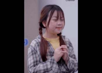 N1111015 สาวไรเดอร วยเด กจรจ ดคนน เอาไว โดยเธอไม าเด กคนน อล กเศรษฐ part2