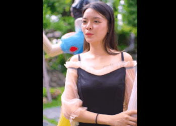 N1111013_อย าด กคนจากร ปล กษณ …เพราะเขาอาจม ลค ามากกว าท งช ตค_part2