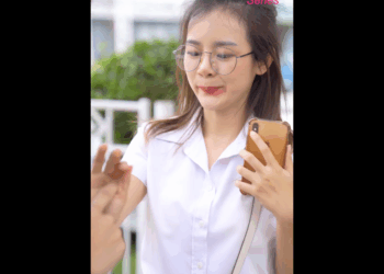 N1311043 ทำไมผ หญ งคนน งมาเข าห องน ำผ ชาย #ความร กเป นส งมห ศจรรย ภาค2 part2