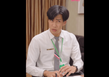 N0611014 จะเก ดไรข นเม อเพ อนเก ามาเจอก กคนเป นเจ าของร าน กคนเป นเด กเสร part2