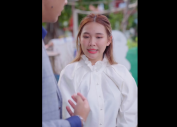 N2112089 แอบร กเพ อนมาหลายป นน ความแตก เพราะเขาเจอส งน เข part2