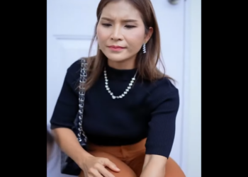 N2312075 กเศรษฐ ไม เคยร มาก อนว าเธอม แฝด แถมแฝดของเธอย งเป นล กคนเก บของเก าอ กด part2