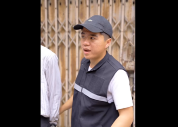 N1401001 งเกตผ ชายเส อขาวก บผ หญ งเส อดำให ทำได แม กระท งคนแก part2