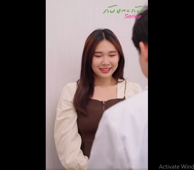 N1001033 โดนบอกเล กเพราะอ วน แต โชคด เจอหมอศ ลยกรรมแปลงโฉมเธอจนกลายเป นแบบน part2