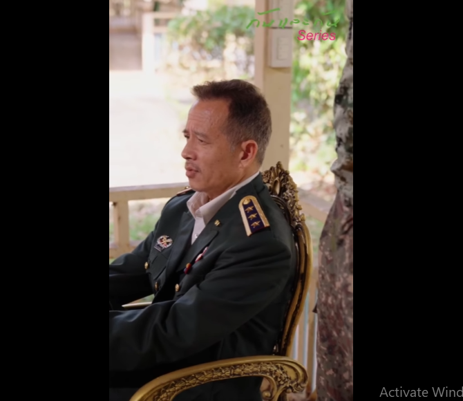 N1101042 คนม อำนาจจะทำไรก ได ทหารช นผ ใหญ งทหารหญ งฝ กอะไรแต ละอย างแปลกๆ part2